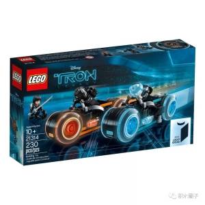 LEGO Ideas TRON: Legacy (21314) officially released!