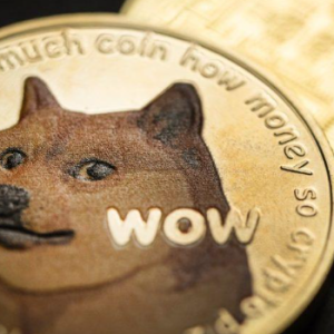 Dogecoin drops to $0.18 as long-term holders sell off, 'death cross' price action appears!